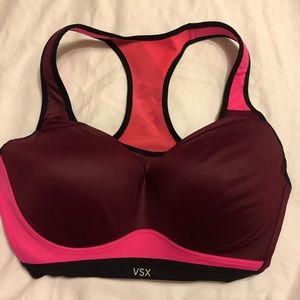 Victoria’s Secret sports bra 36DD